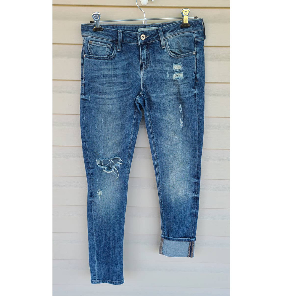 Zara Basic Denim Destroyed Jeans Size‎ 4